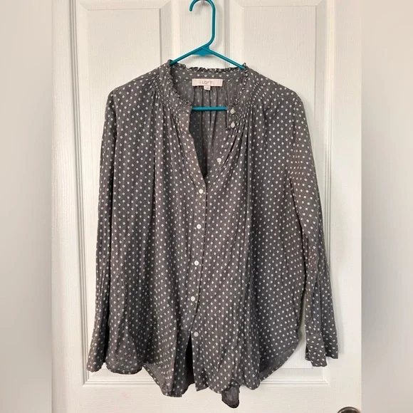 Loft; grey with dots, button front long sleeve blouse, Size Large - Picture 1 of 6